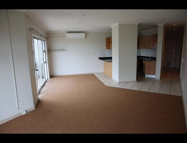 2 BEDROOM PROPERTY TO RENT IN VREDEHOEK